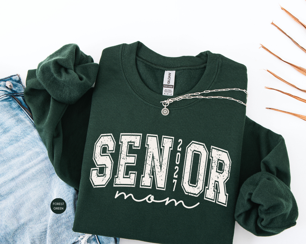Senior Mom 2027 Sweatshirt | Class of 2027 Varsity Crewneck | Proud Senior Mom Pullover