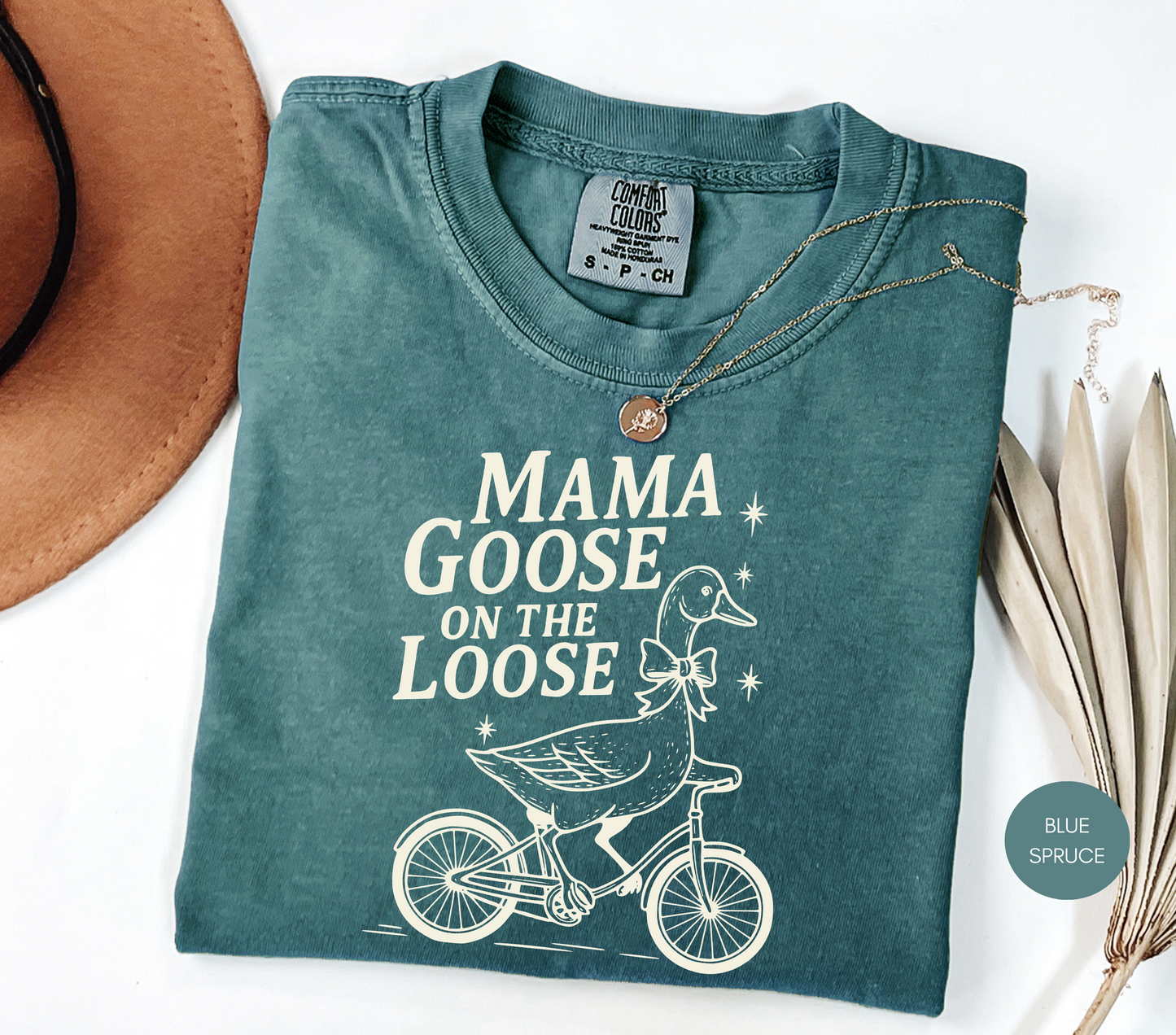 Mama Goose on the Loose Shirt – Funny Mom Tee, Cute Goose Mom Gift