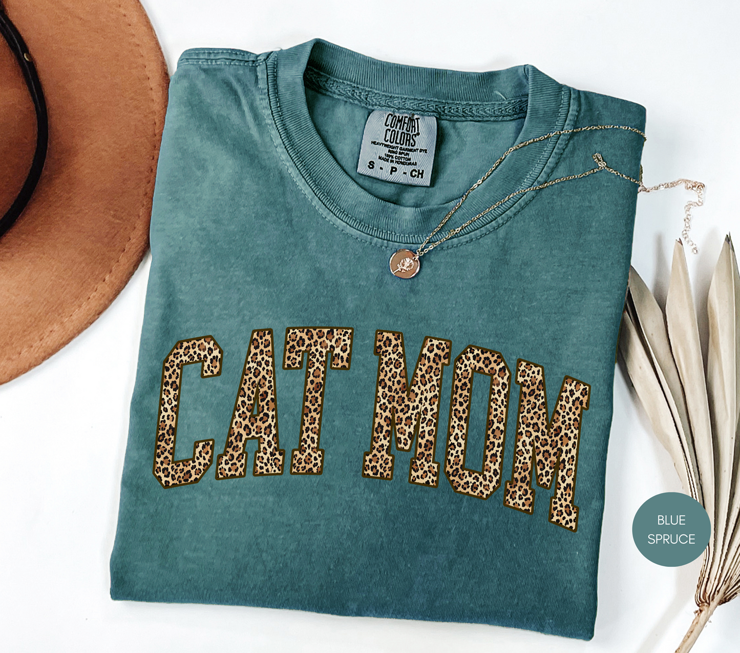 Cat Mom Leopard Shirt – Trendy Animal Print Graphic Tee for Cat Lovers