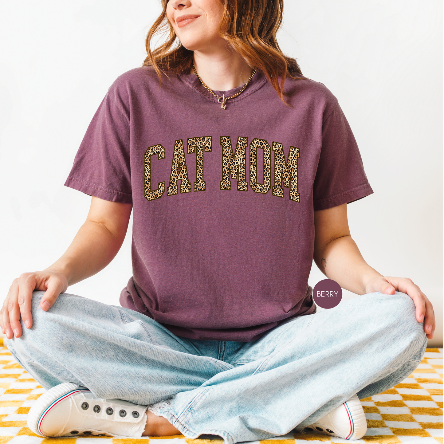 Cat Mom Leopard Shirt – Trendy Animal Print Graphic Tee for Cat Lovers