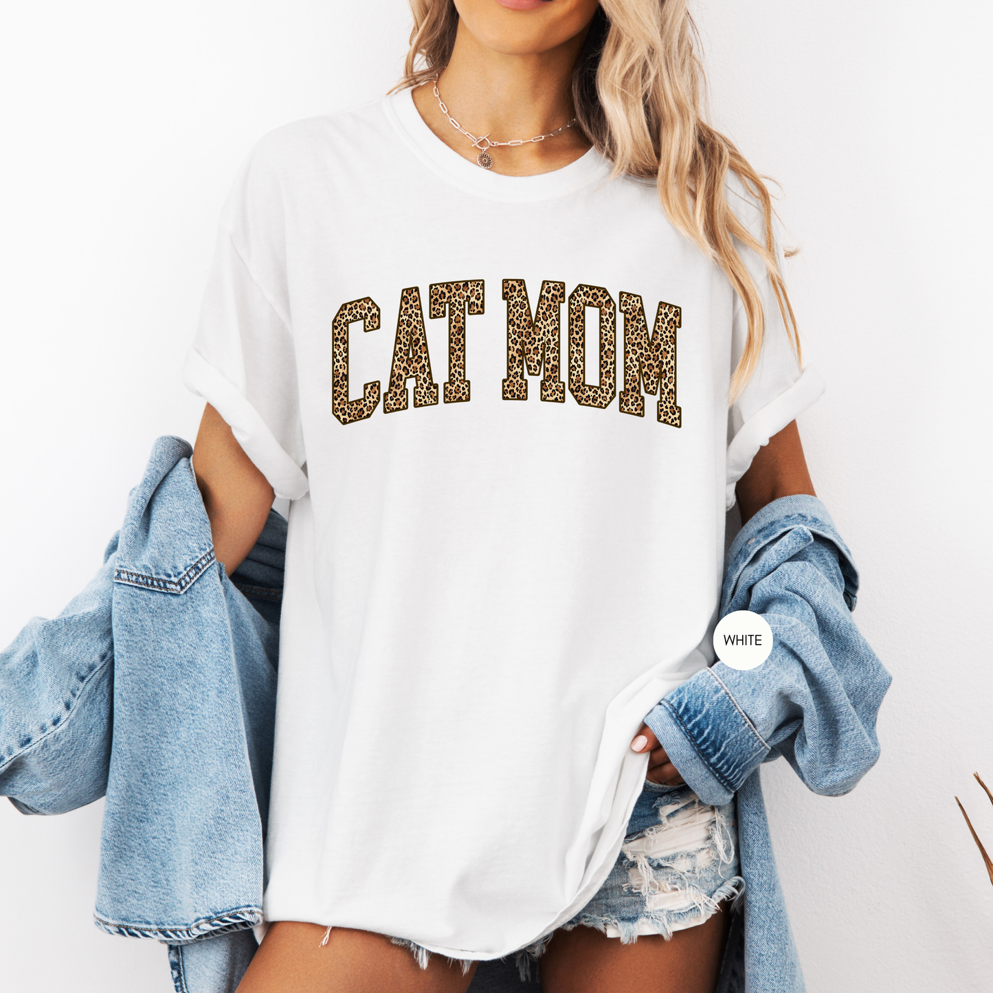 Cat Mom Leopard Shirt – Trendy Animal Print Graphic Tee for Cat Lovers