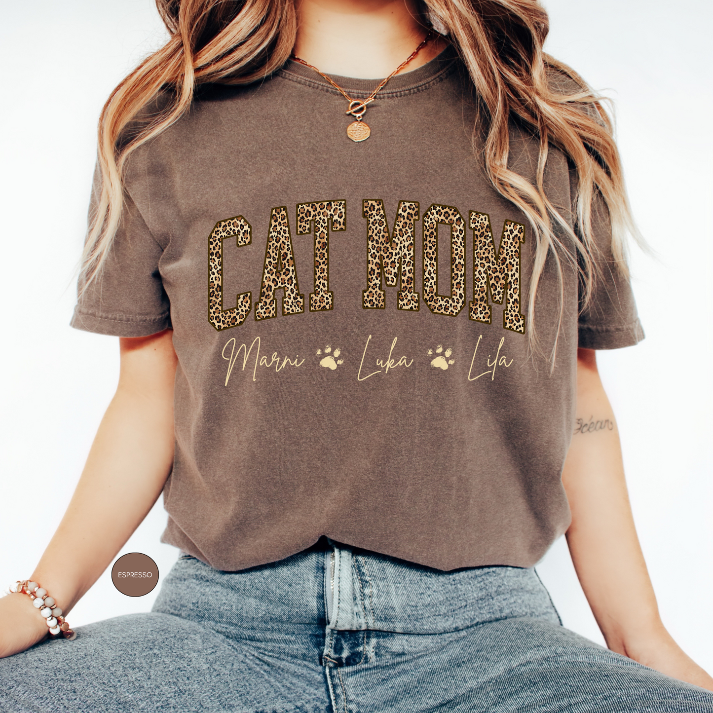 Personalized Cat Mom Shirt with Names – Custom Cat Lover Gift