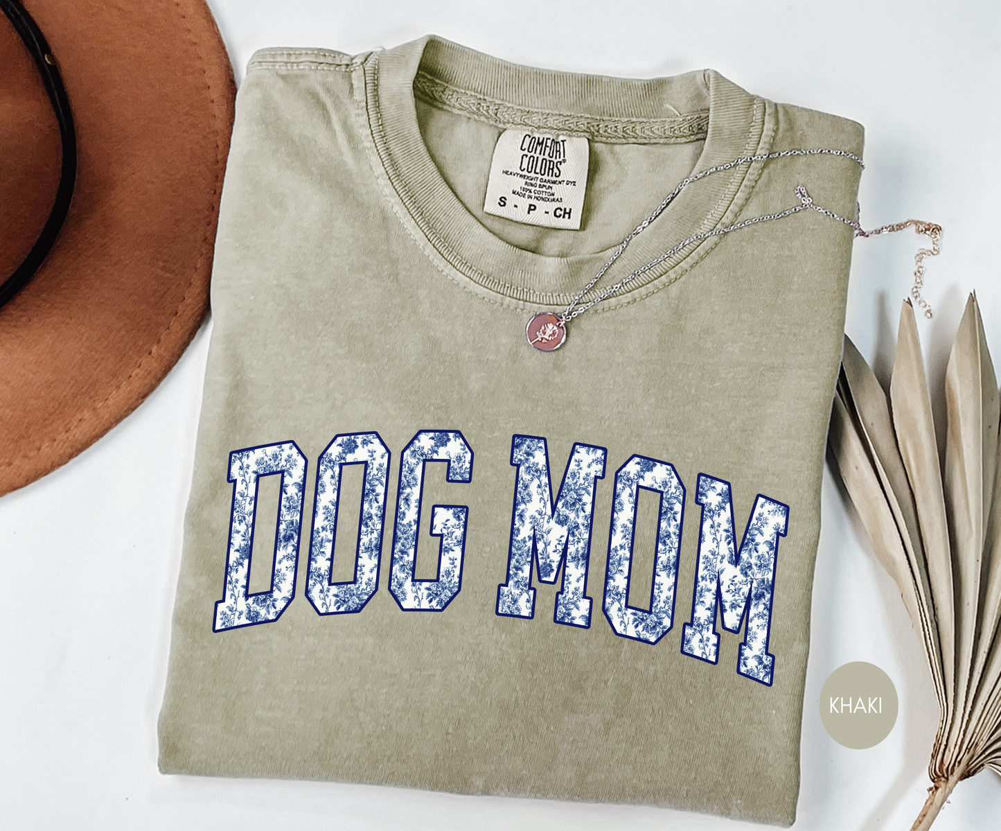 Dog Mom Floral T-Shirt – Cute Berry Graphic Tee Gift for Dog Lovers