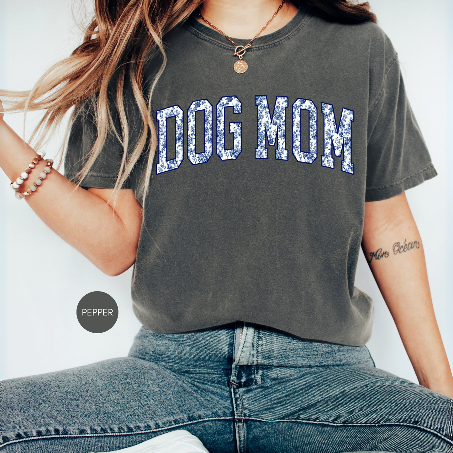 Dog Mom Floral T-Shirt – Cute Berry Graphic Tee Gift for Dog Lovers