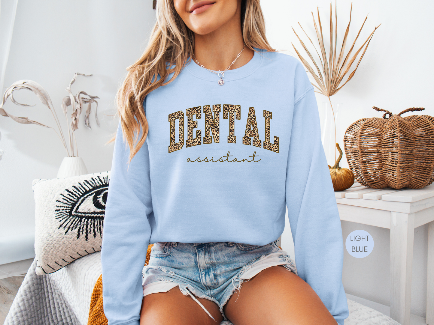 Dental Assistant Leopard Sweatshirt – Cozy Gift for Dental Assistants