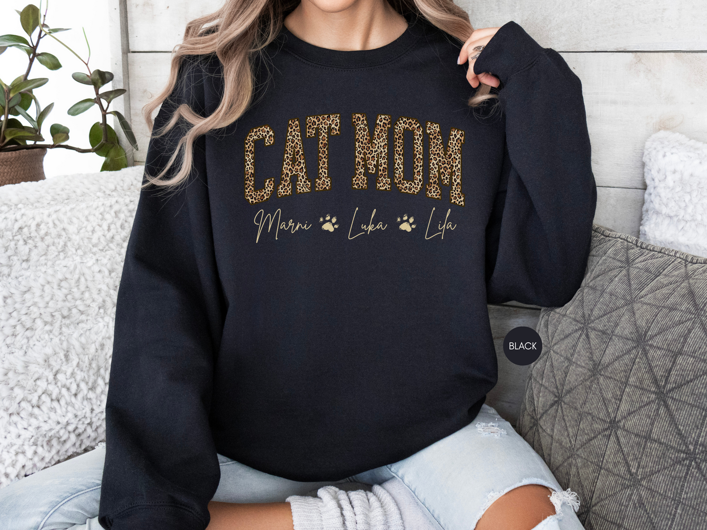 Personalized Cat Mom Leopard Sweatshirt – Custom Pet Name Crewneck Gift for Cat Lovers
