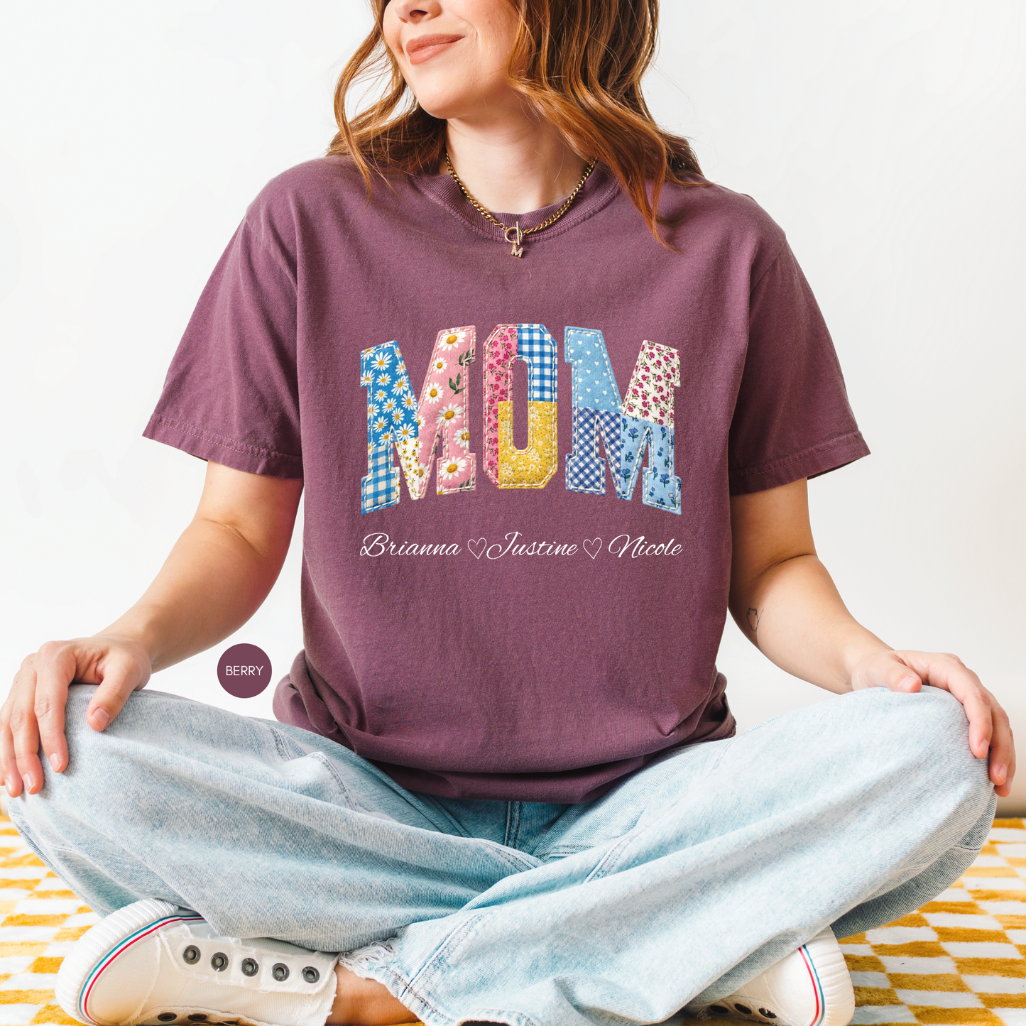 Custom MOM Faux Patchwork Shirt with Kids Names – Personalized Floral Mom Tee