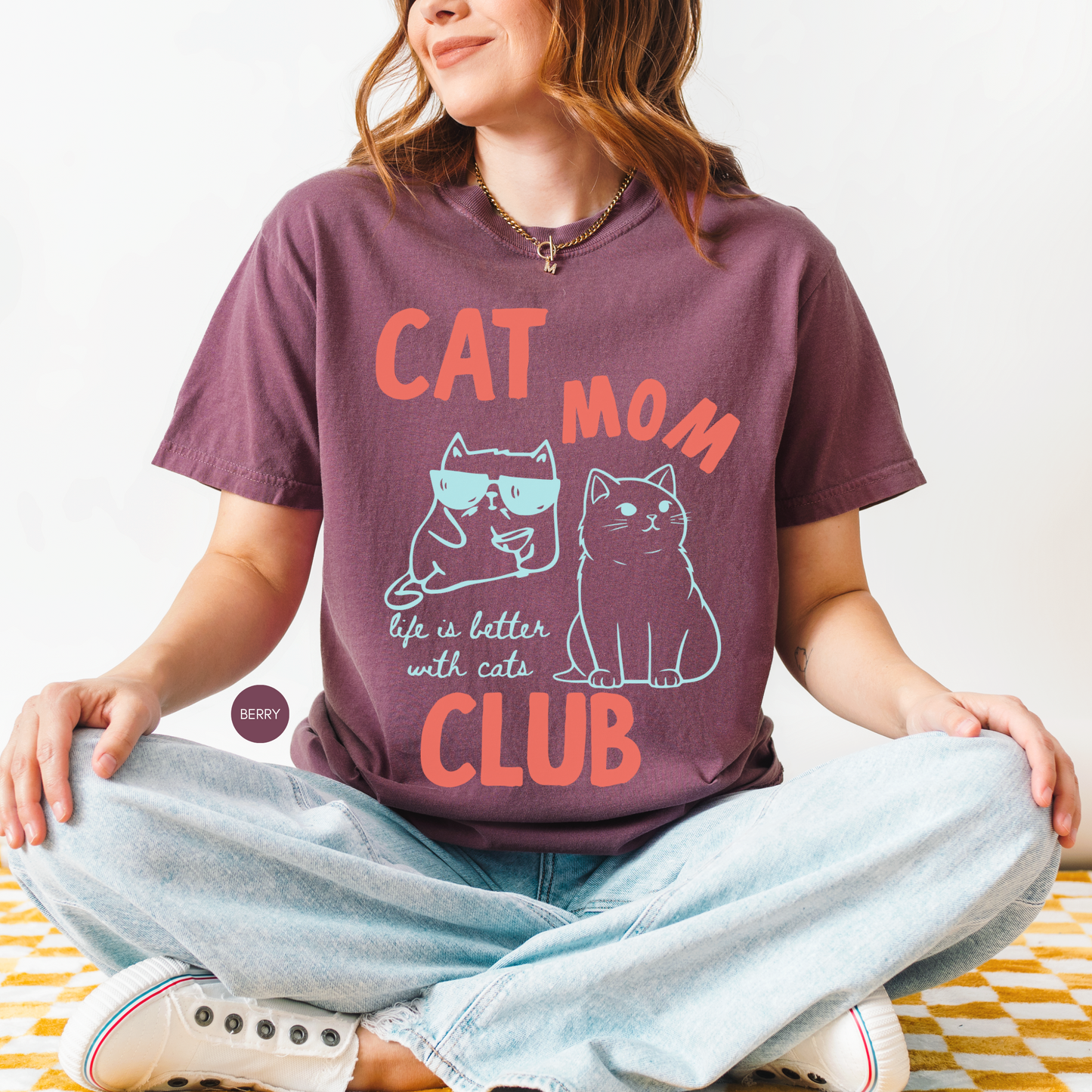 Cat Mom Club Shirt 🐱 Cute Cat Lover Tee | Funny Gift for Cat Moms