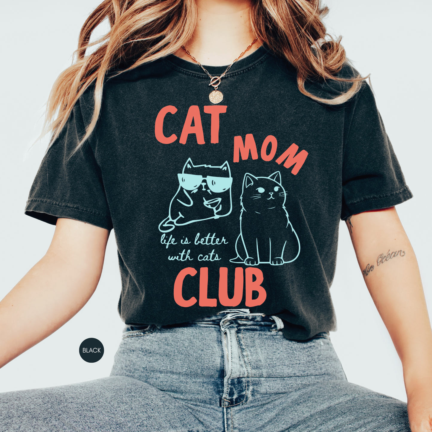 Cat Mom Club Shirt 🐱 Cute Cat Lover Tee | Funny Gift for Cat Moms
