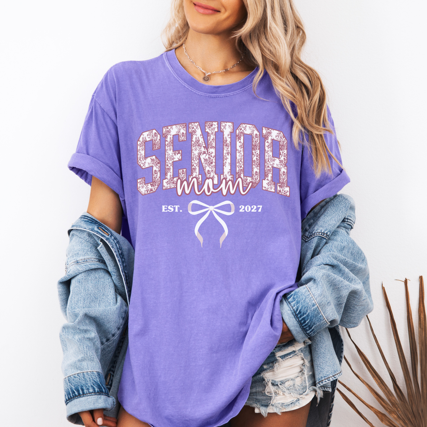 Senior Mom Est. 2027 Comfort Colors® Shirt | Pink Toile Class of 2027 Graphic Tee